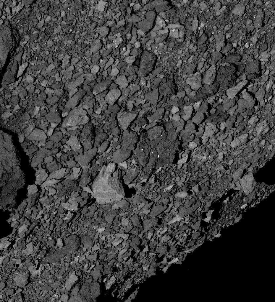 人类绕行最小天体小行星贝努的惊奇发现