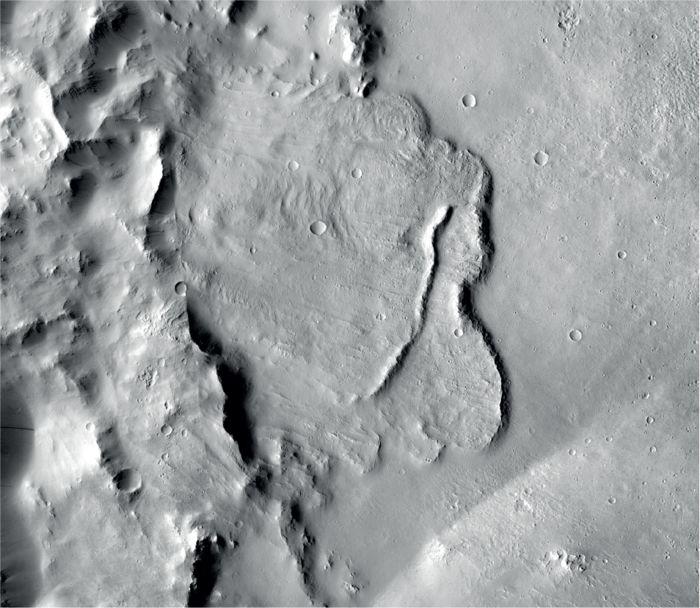 首个地质证据支持：地下水系统遍布整个火星