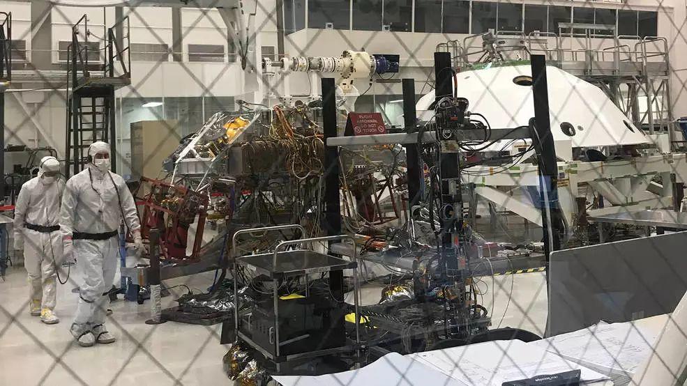 NASA的火星2020漫游车正在紧锣密鼓地测试之中