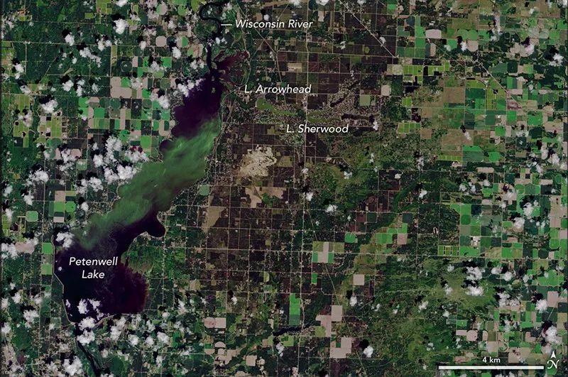 NASA帮助预警湖泊、水库中 有害藻类爆发