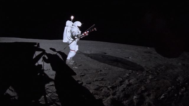 如何保护宇航员在月球上不受太空辐射