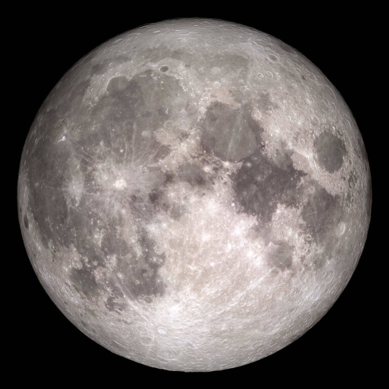 雷达显示月球的金属成分比研究人员想象的要多