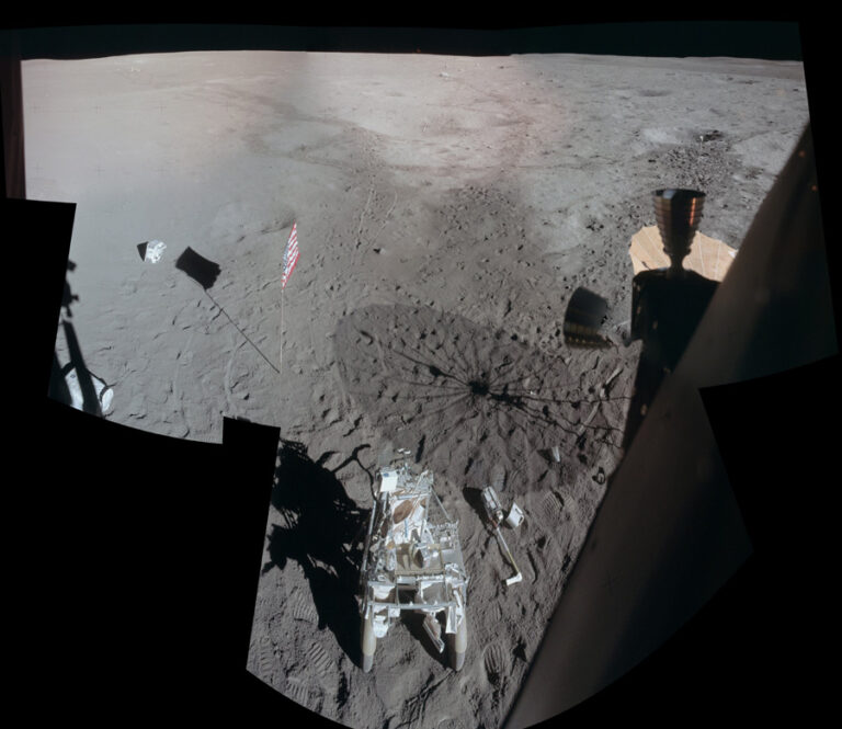 阿波罗14号：蝎心号登月舱的景观