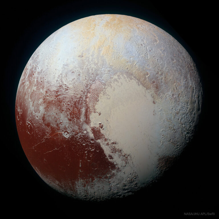 冥王星的色泽强化影像