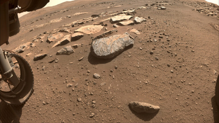 名为罗切特的火星岩块
