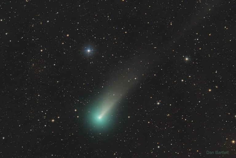 伦纳德彗星