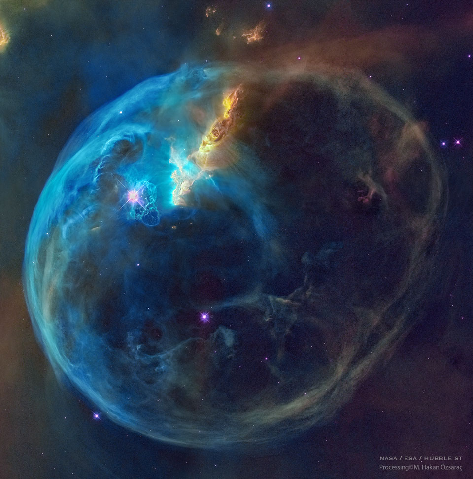 特色图片描绘了哈勃太空望远镜拍摄的泡泡星云。请参阅说明以获取更多详细信息。