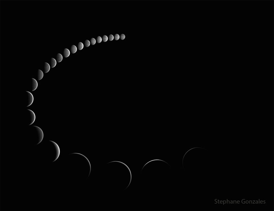 许多金星的照片重叠在一起。它们一起从顶部绕过左侧，到底部形成一个弧形。最小的金星图像在顶部，显示出几乎完整的圆形。最大的在底部，呈现出细细的新月形。有关更多详细信息，请参阅说明。